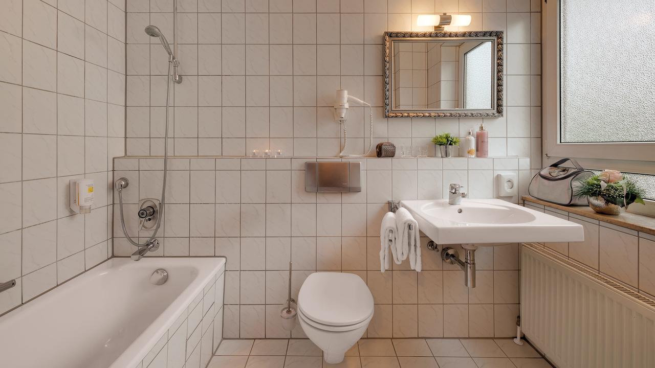 Hotel Am Kupferhammer Tuebingen Ngoại thất bức ảnh